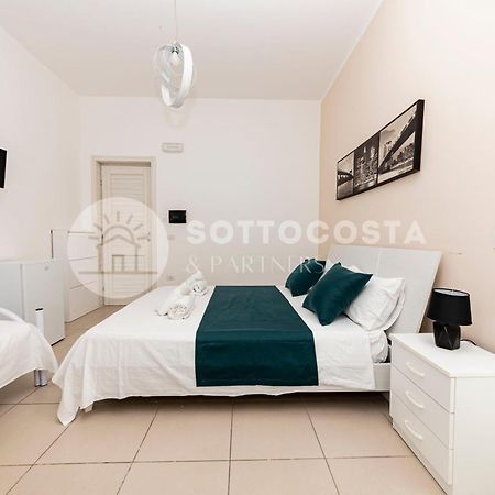 B&B La Torre Torre Lapillo Exterior photo